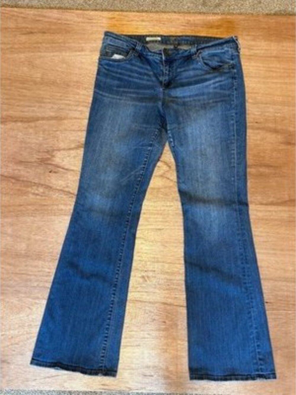 Kut from the Kloth Natalie High Rise Bootcut Jeans Medium Wash Stretch Size 16